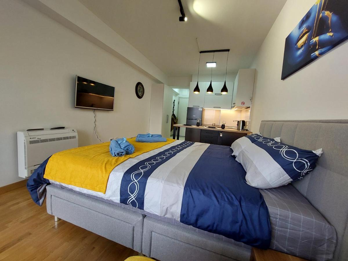 Box Apartment Skopje Buitenkant foto